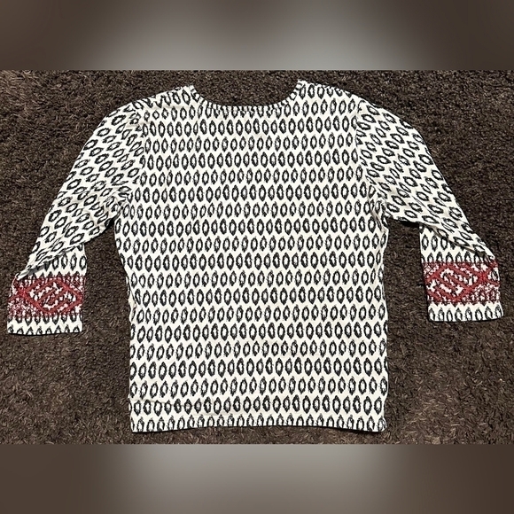 Choices Black Red White Embroidered Detail Top Sz. Large - Picture 4 of 4